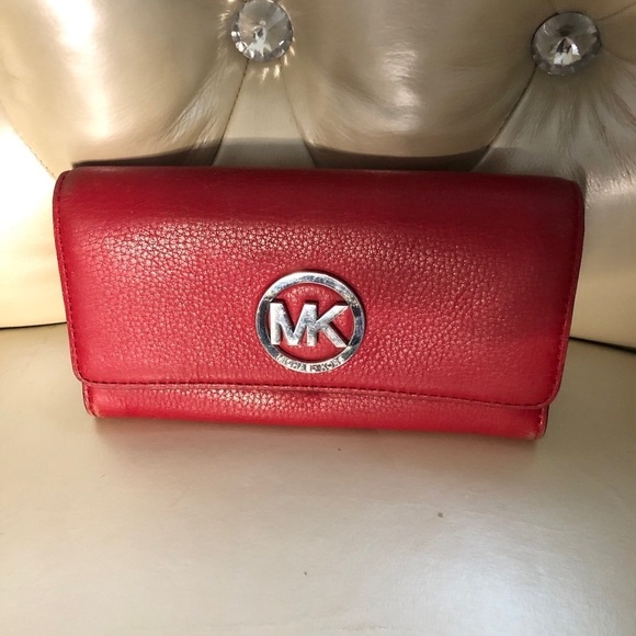 Michael Kors Handbags - Michael Kors Fulton Soft Leather Red Flap Wallet